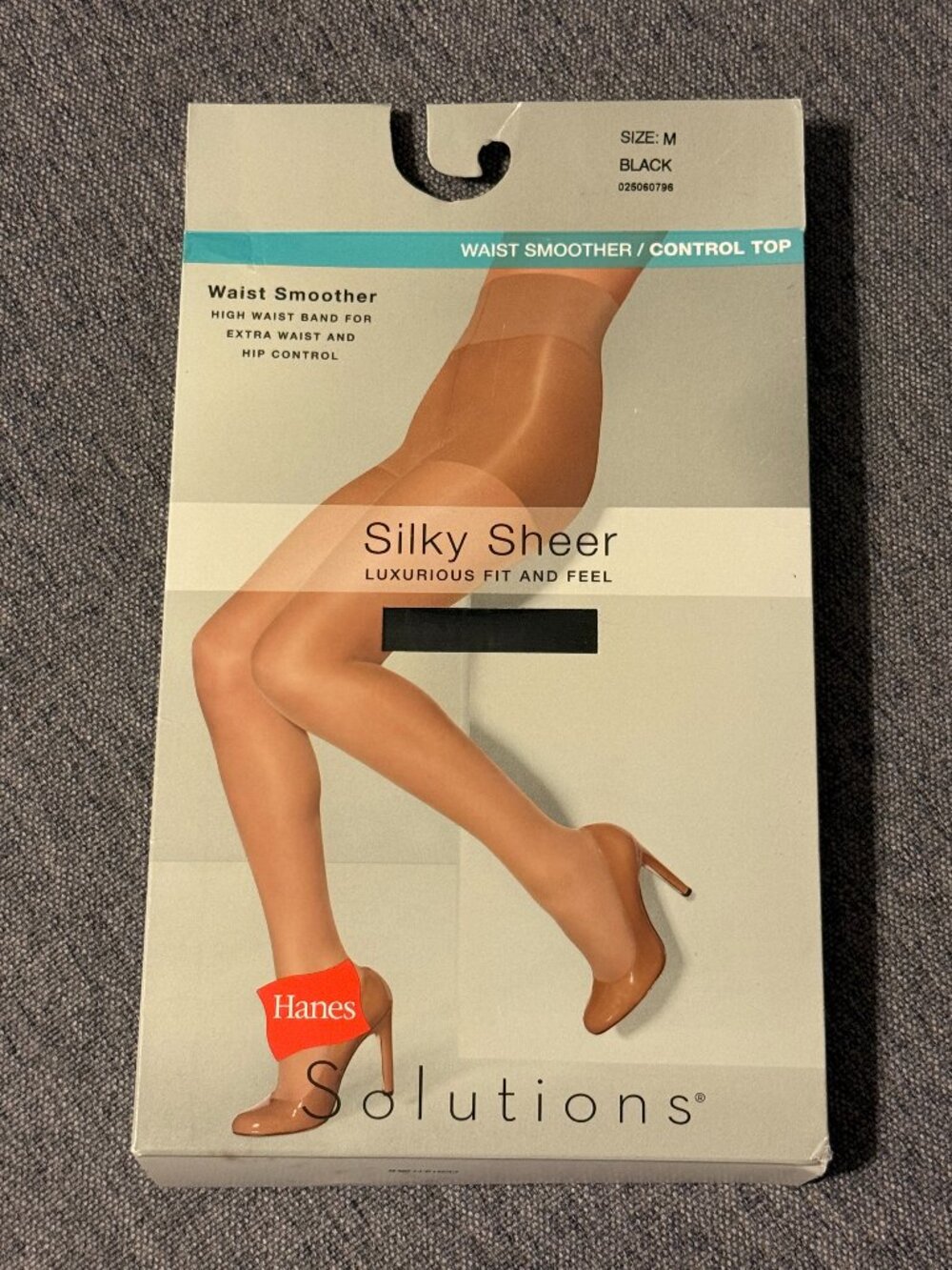 NWT Hanes Solutions Silky Sheer Control Top Pantyhose Black Medium